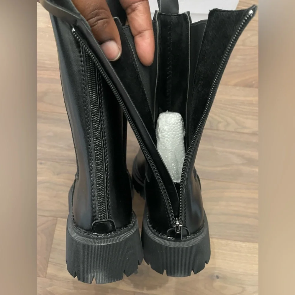 NIB Sz 39 (8) Blk Boots w/zipper - Picture 6 of 7